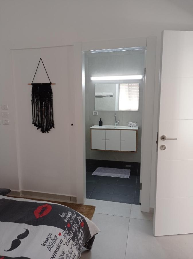 צימר ברחובות- Tara ארוח Tzimmer יש ממד במתחם Exterior foto